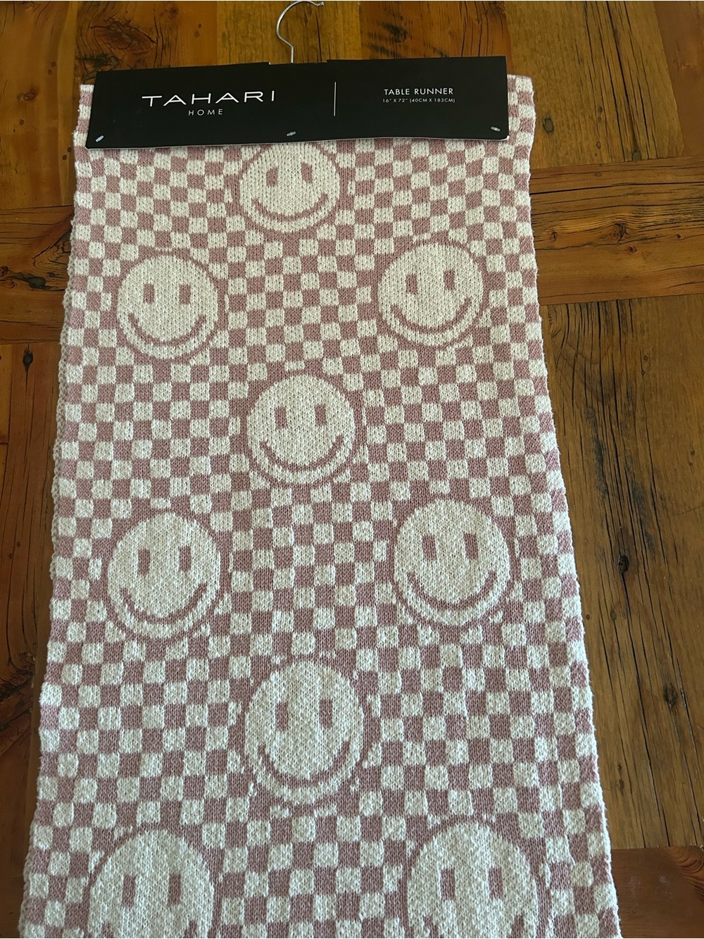 Tahari Table Runner/Shoulder Wrap Pink & Cream Knit Checkerboard Smiley Faces